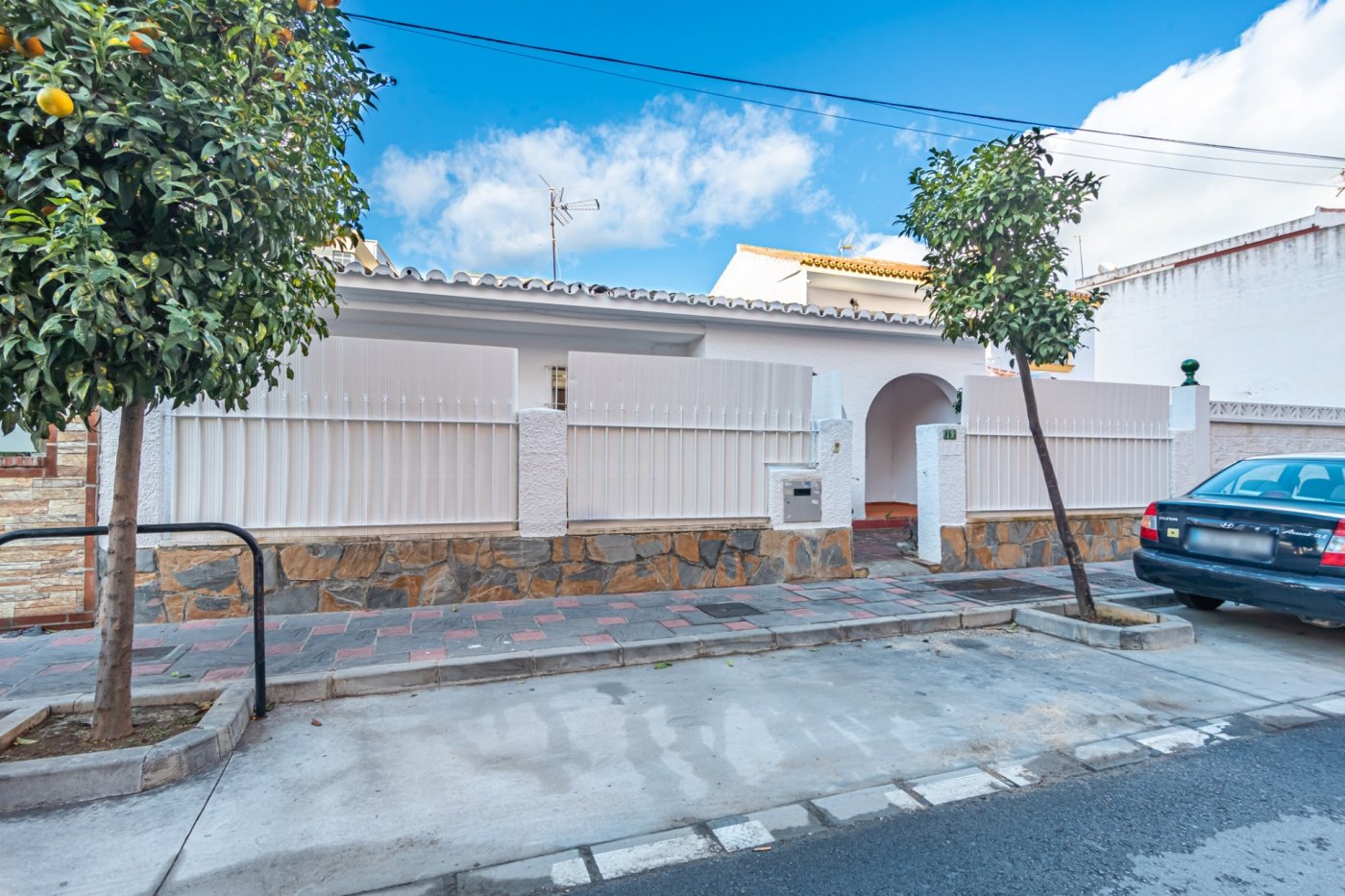 Casa con encanto Andaluz en los Boliches todo en una planta!